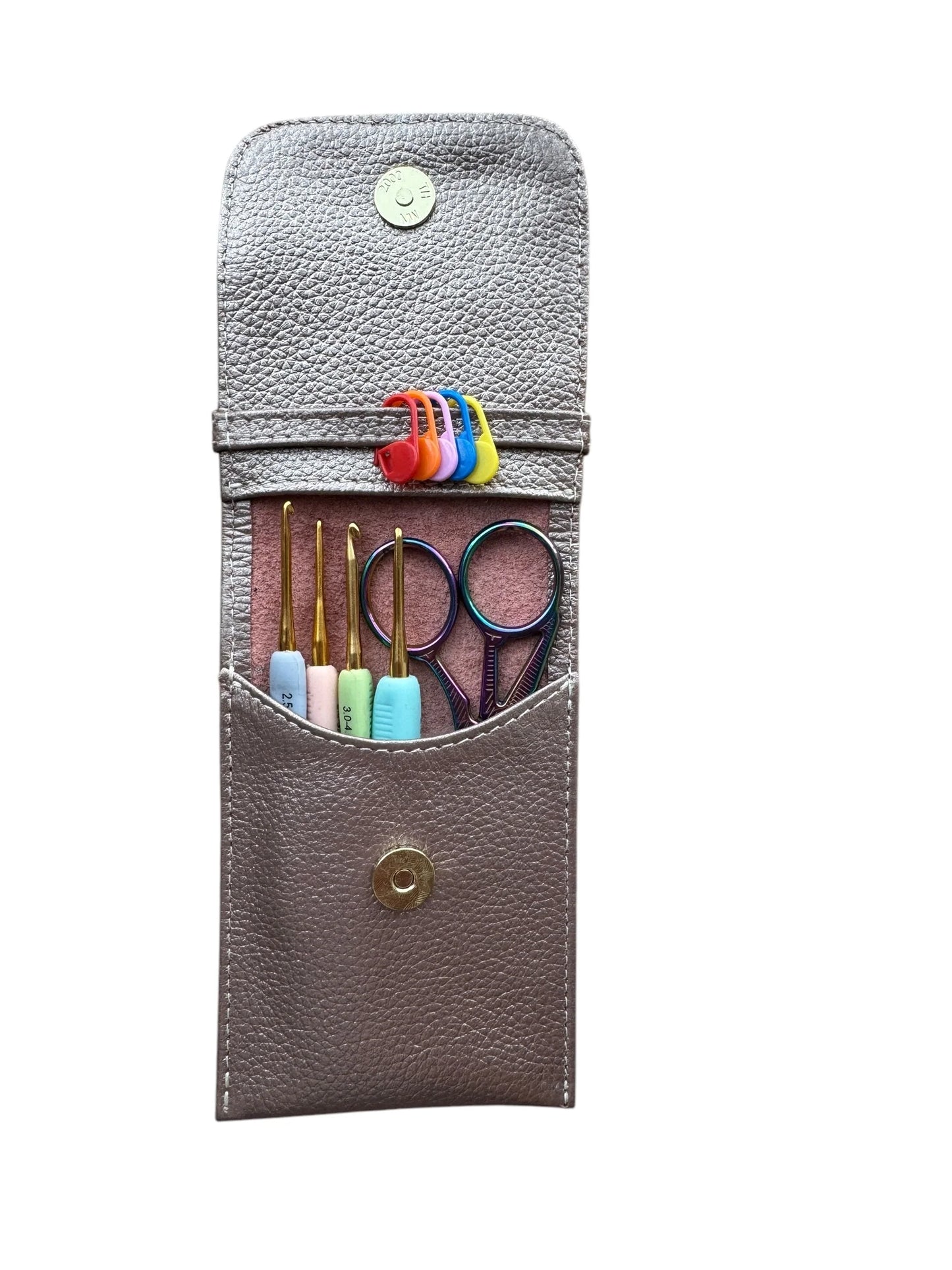 Estuche en cuero agujas alianza Entrelanas