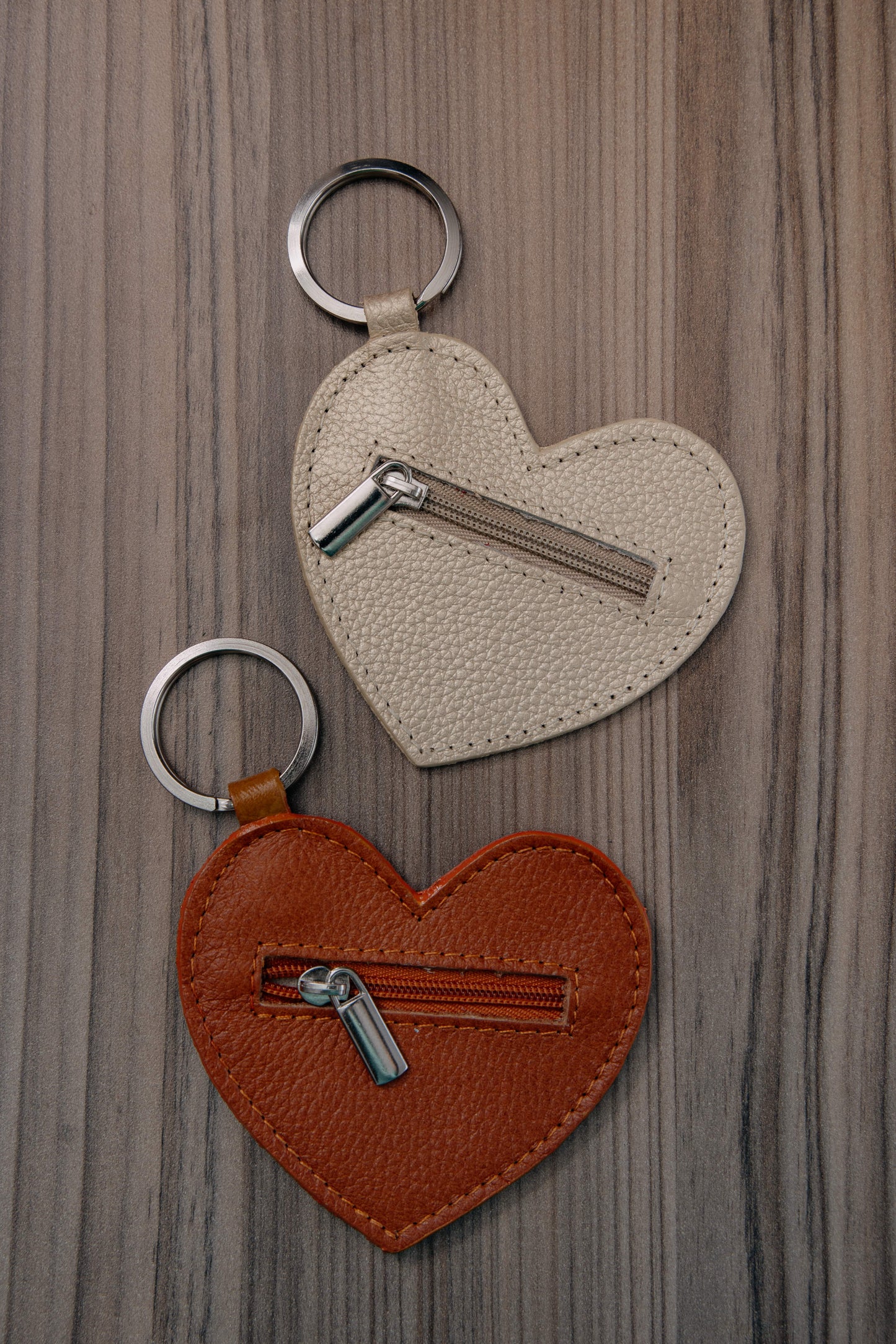 Llavero / monedero corazón cuero rojo