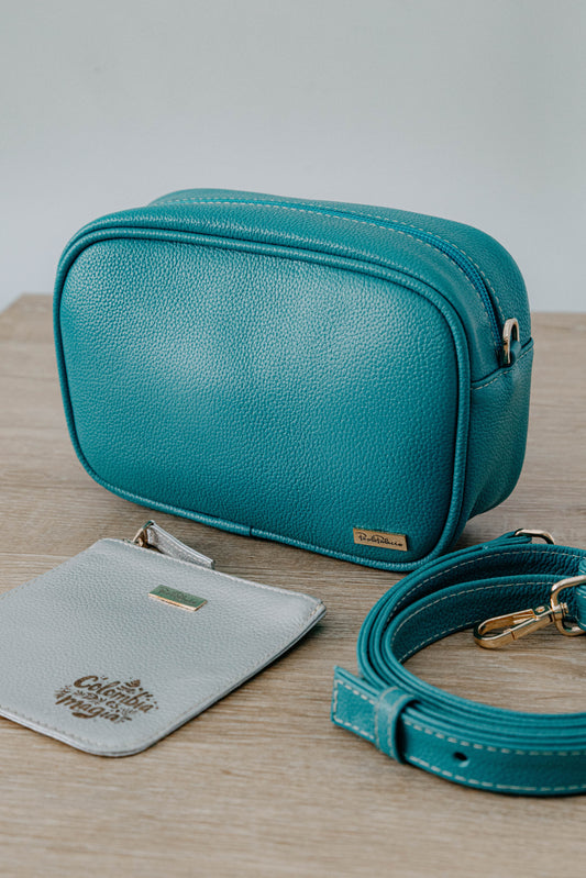 Bolso bandolera cuero aguamarina