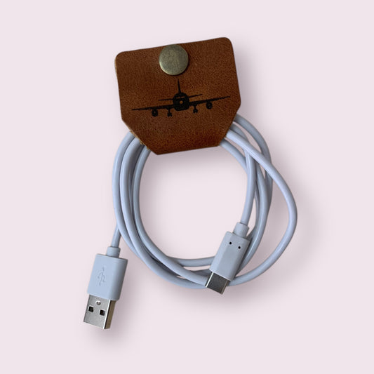 Ata cables maleta cuero miel avión